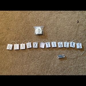 Customizable words string lights